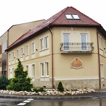 Rainer 3* Μπρασόβ